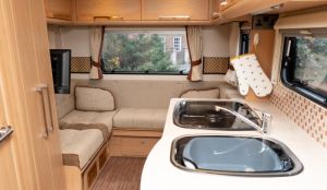 motorhome hire doncaster Sigourney